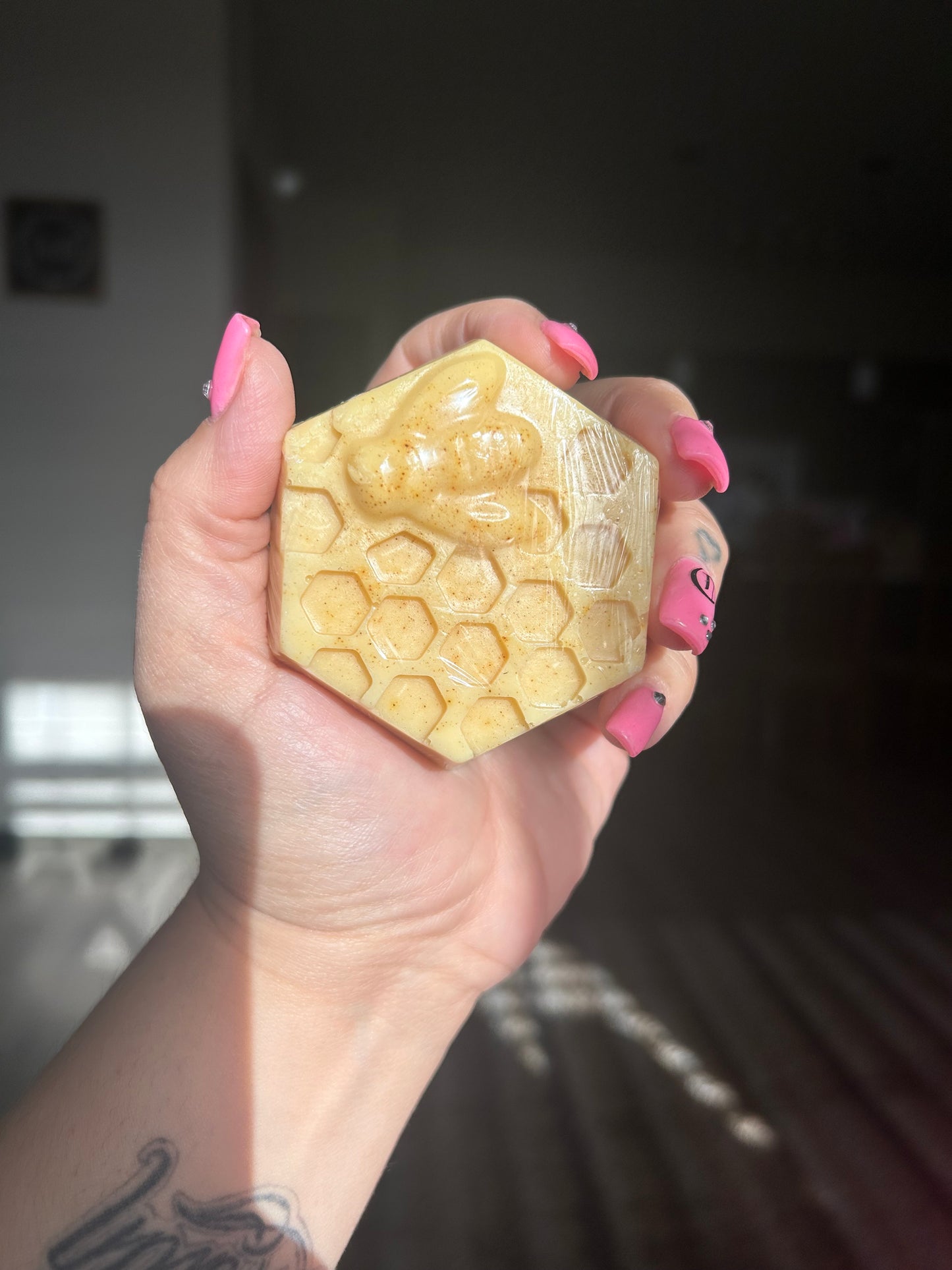 Honey lavender Bliss - Goats milk Soap