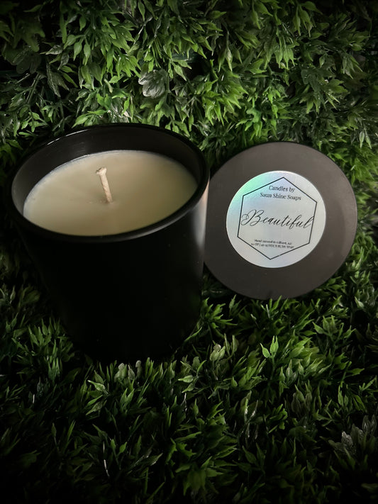 Beautiful 10oz Candle